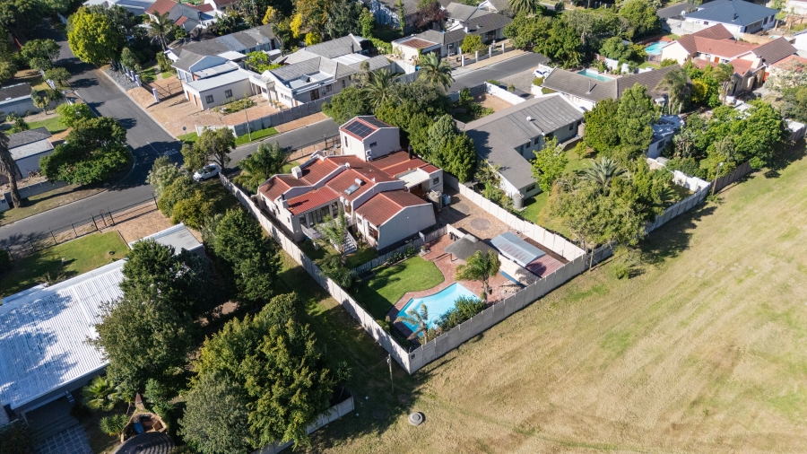 4 Bedroom Property for Sale in Eversdal Western Cape